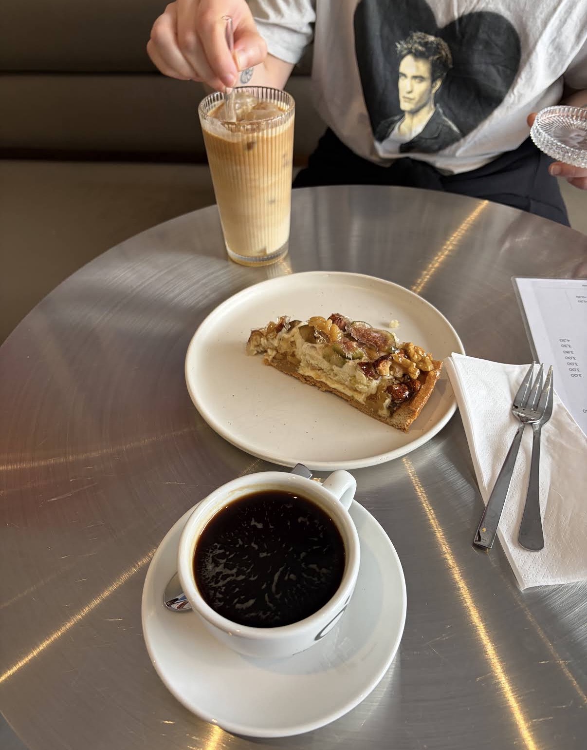 Walnut tart with iced latte and americano